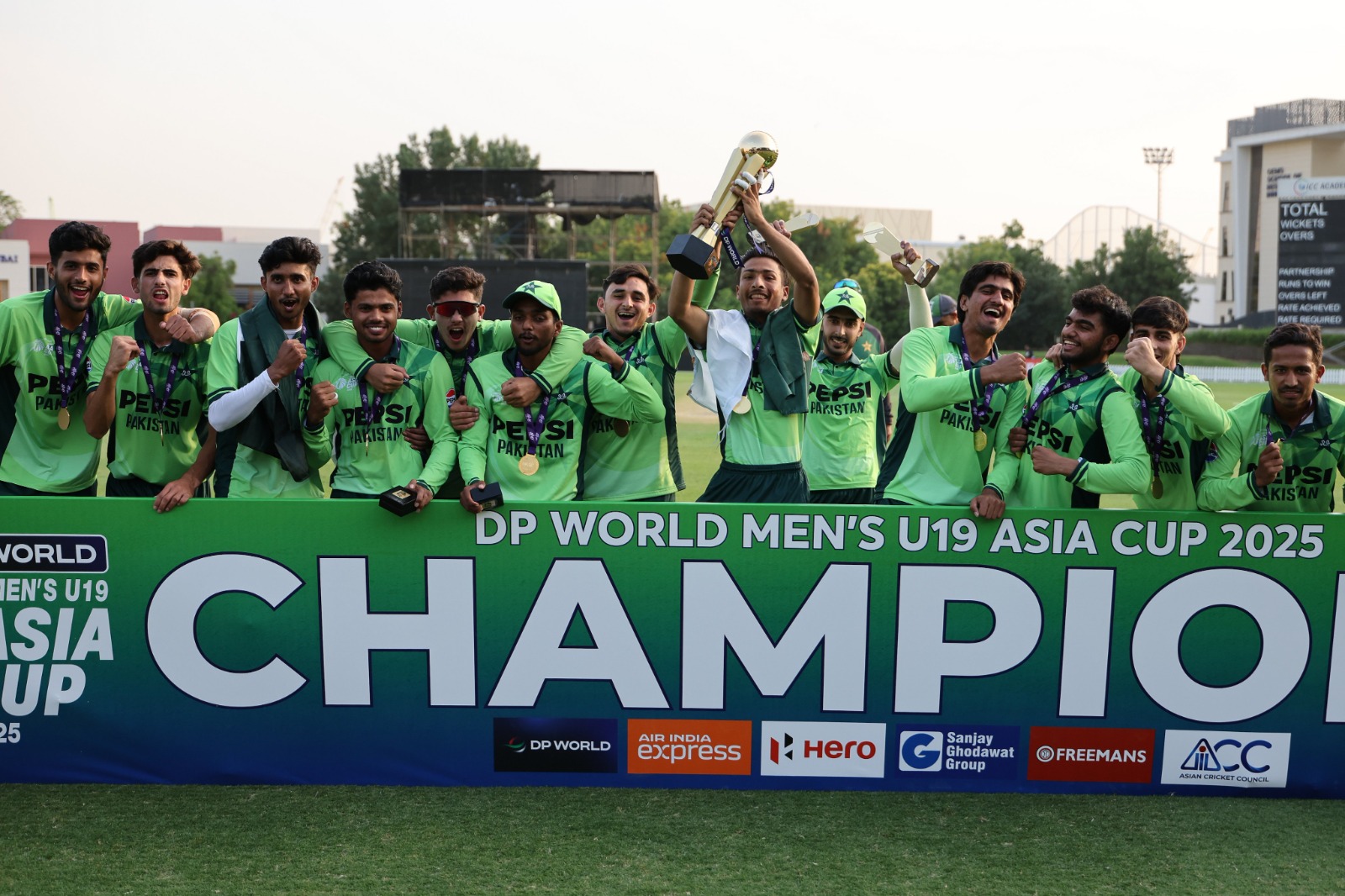 Pakistan demolish India by 191 runs to win U19 Asia Cup 