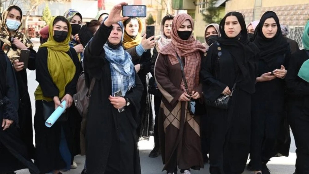 UN Women urges end to Taliban ban on female staff in Afghanistan