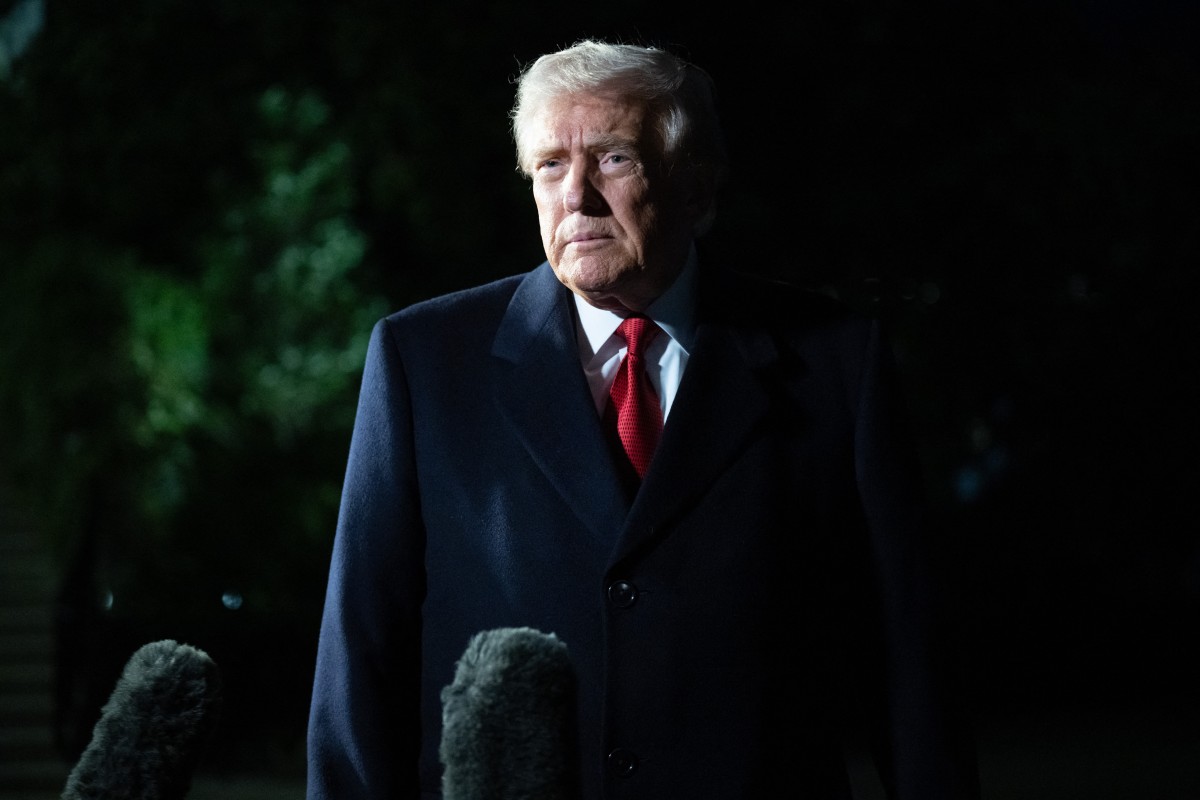 Trump to meet Qatar leaders on way to Asia