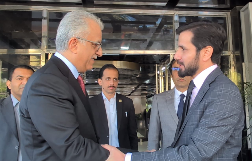 Head of Pakistan TV Adil Shahzeb welcomes FIFA Senior Vice President Sheikh Salman bin Ibrahim Al Khalifa during his visit to Pakistan TV in Islamabad on November 6, 2025.