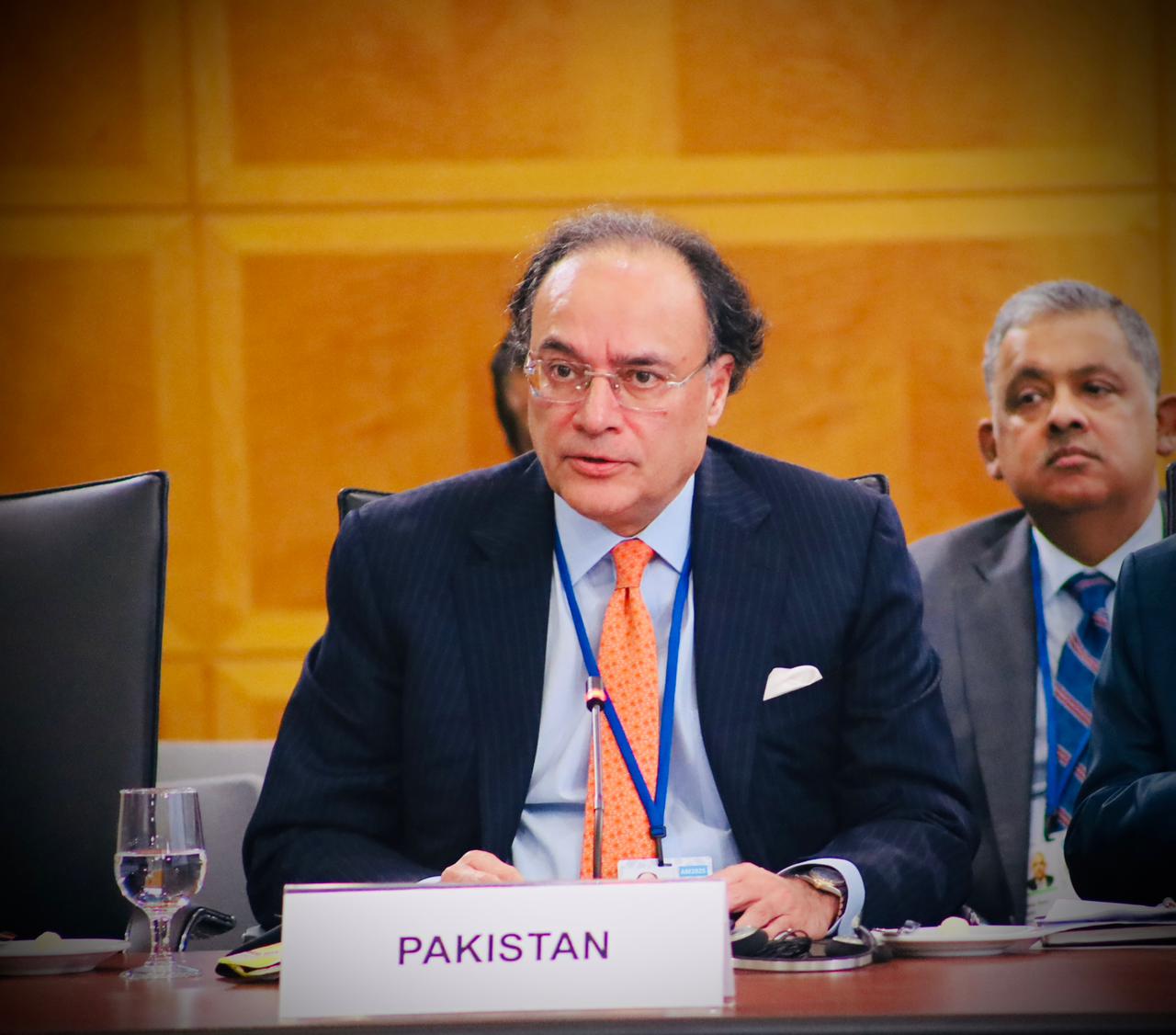 Blue economy a ‘game changer’ for Pakistan’s growth: FinMin