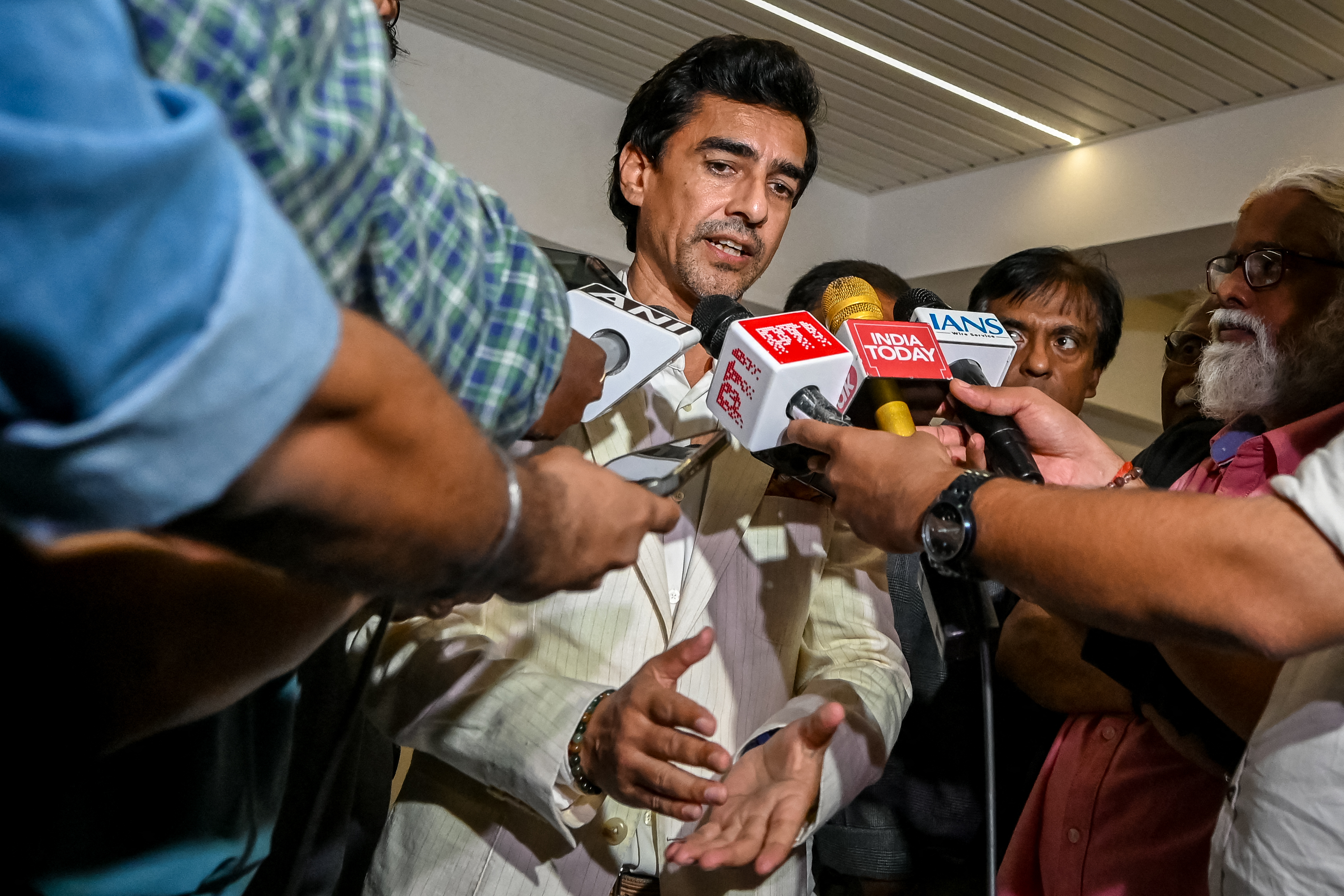 Former Delhi player Mithun Manhas elected new Indian cricket chief