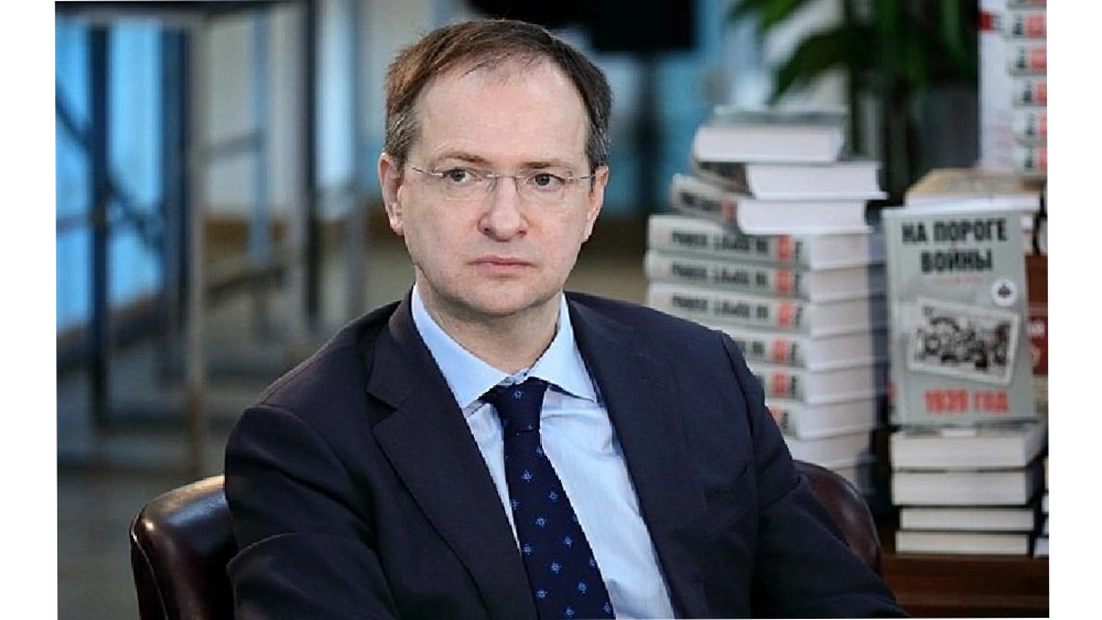 Moscow, Kyiv meet for US-brokered talks after fresh attacks