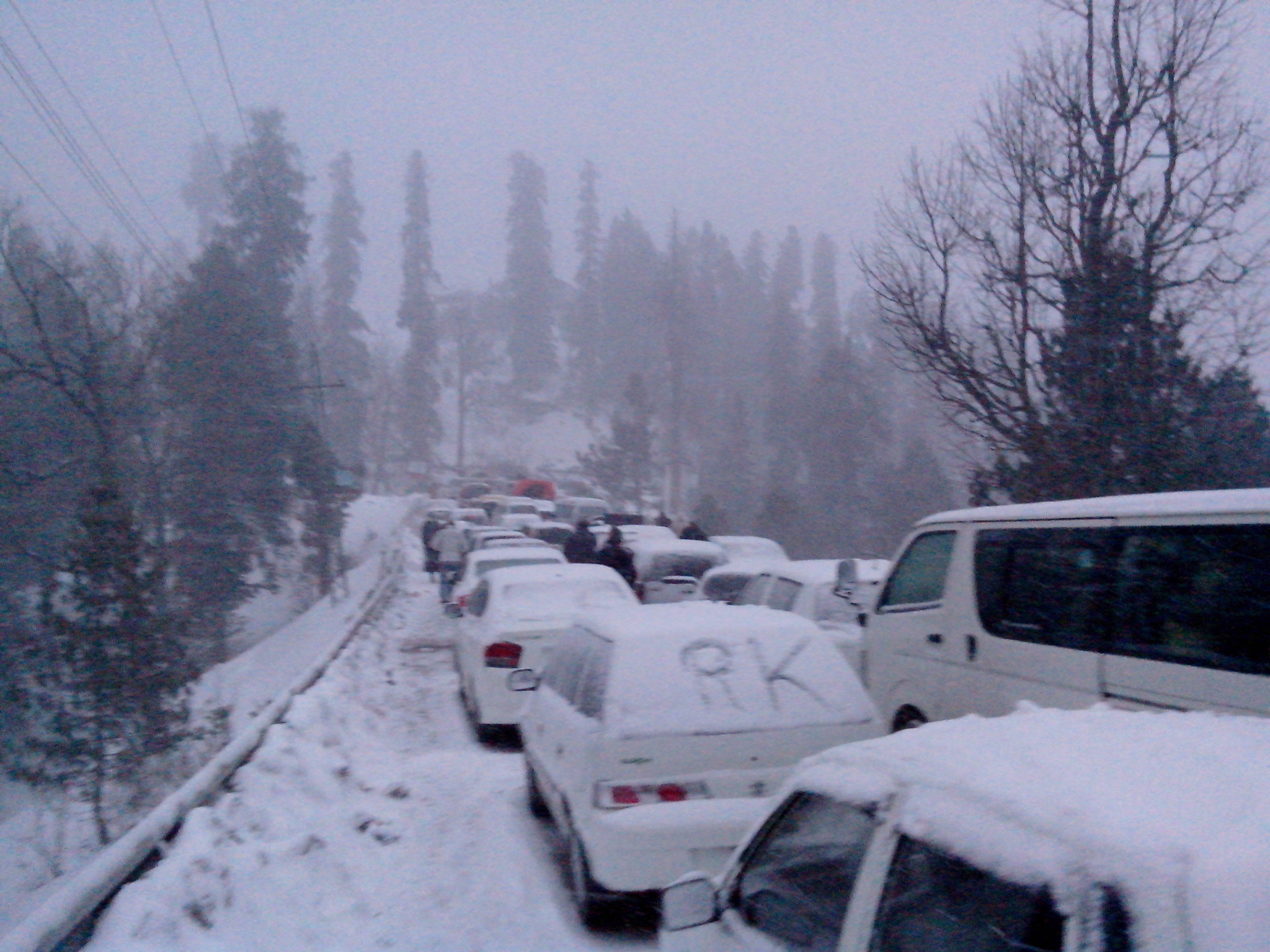 Weather advisory issued for rain, hail across Punjab